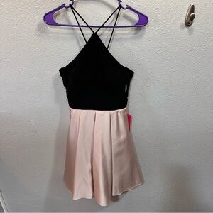 NWT Blondie Nites Black Champagne Short Formal Halter Dress Size 3